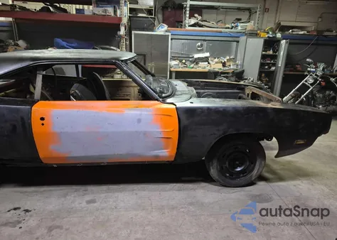 1969 Dodge Charger from USA, damaged, VIN XP29H9B442352